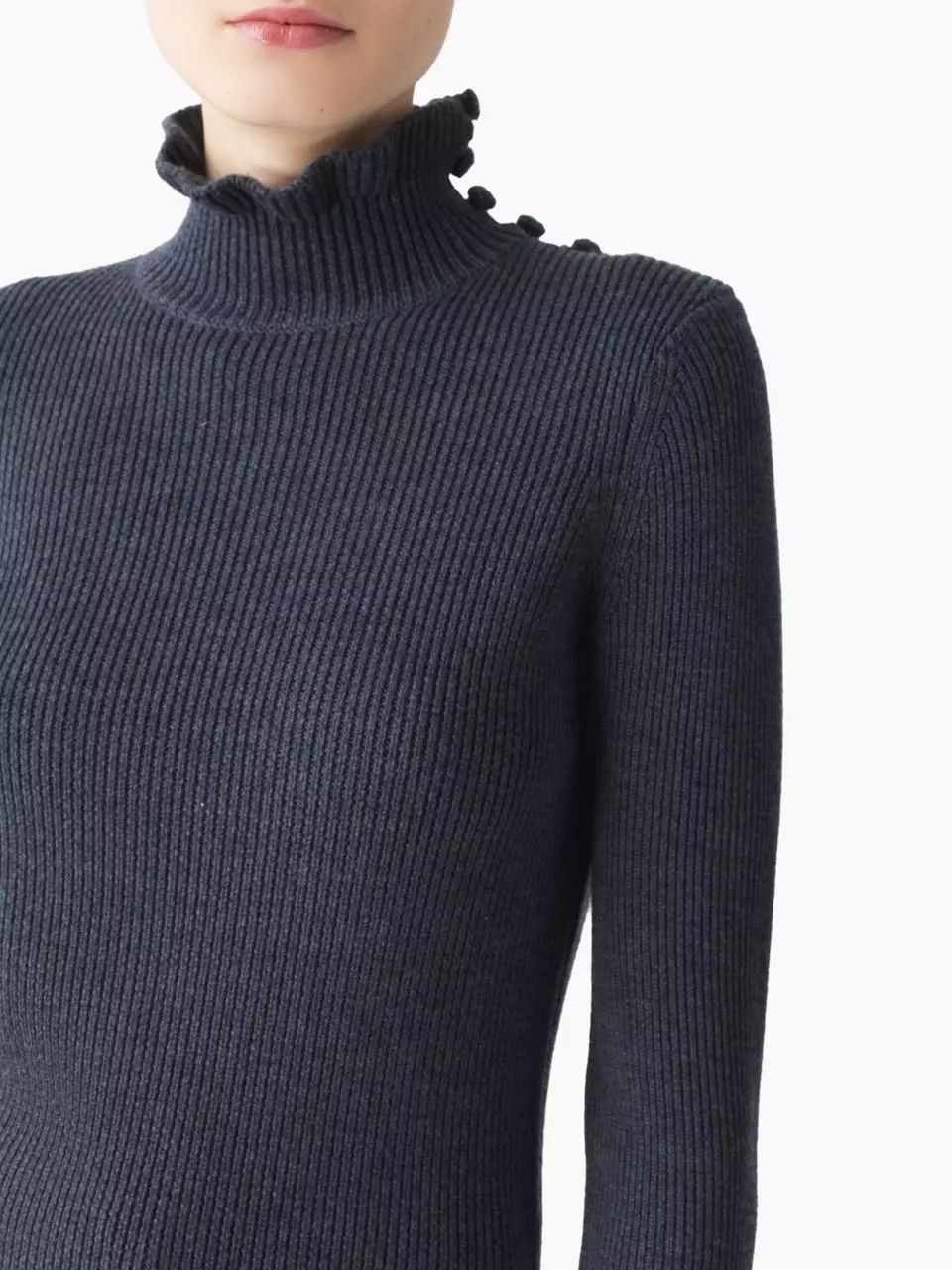 chloe和弟弟妹妹,chloe的妹妹