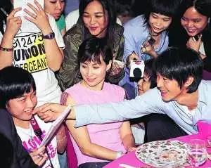 香港37岁女首富,37岁成香港女首富