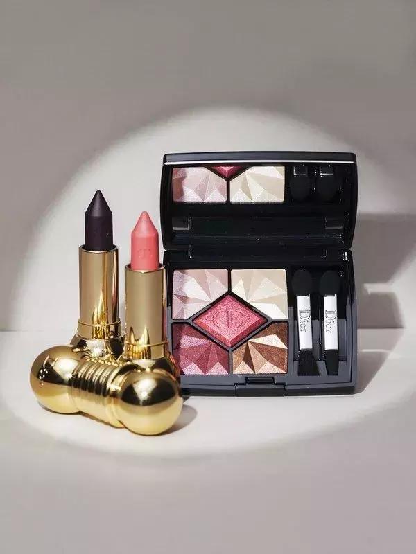 最值得尝试的美妆新品清单,这一年值得入手的美妆产品有哪些