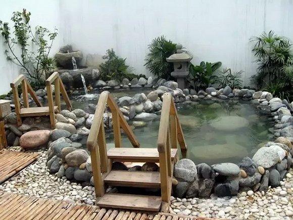 夏天一过，我就在寻寻觅觅这一汪温泉！