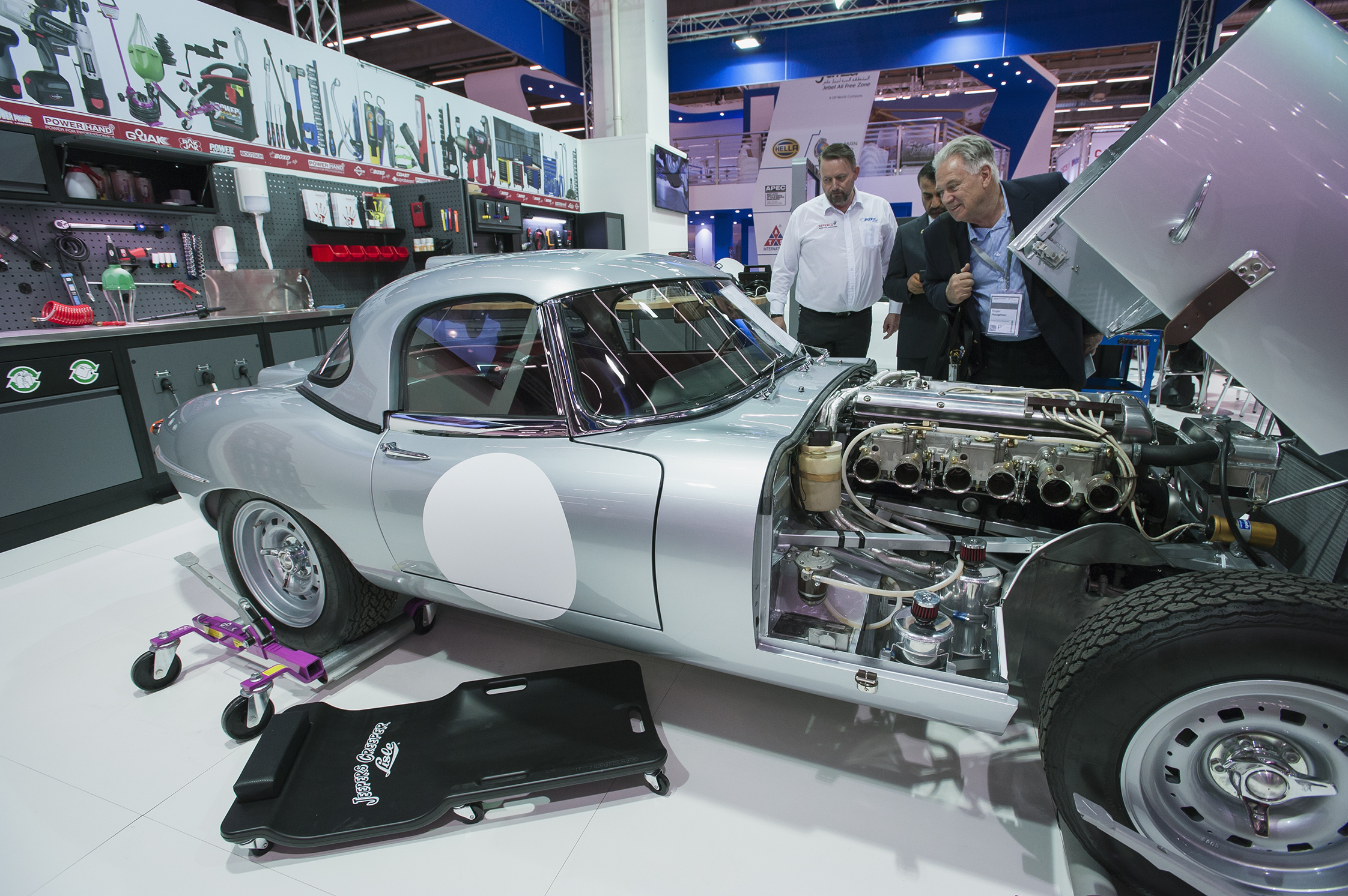 德国汽配市场面临的挑战机遇,德国汽配市场面临的挑战和机遇