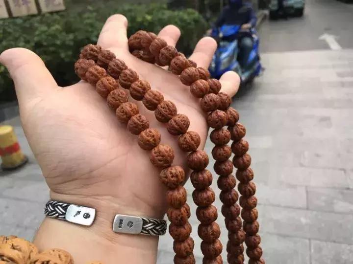 三种常见的核桃串,野生小核桃串什么样的好