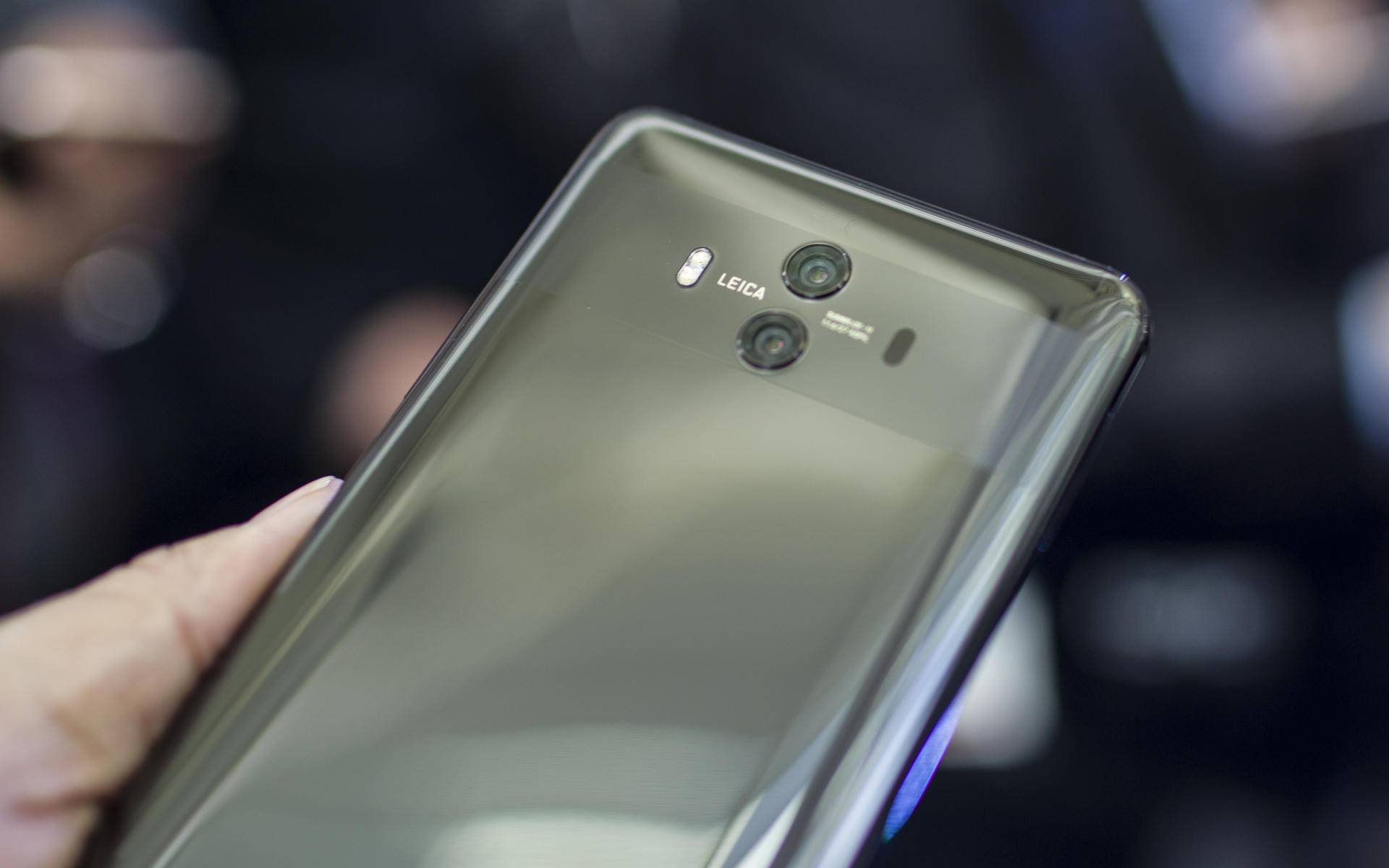 华为mate10哪个颜色最适合,华为mate10亮黑版确实很漂亮