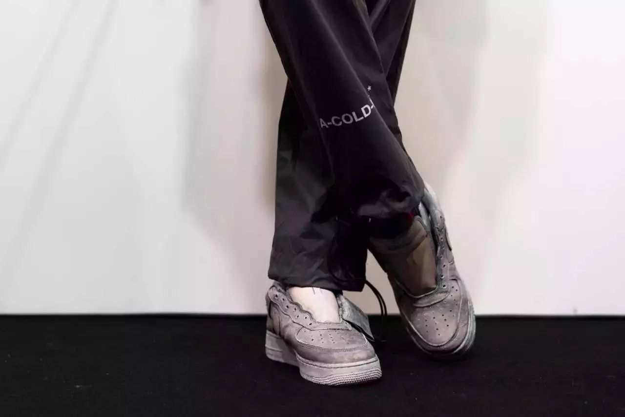 nikeyeezy有几款,nikeyeezy最开始多少钱