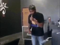 戒烟之后为什么老是咳嗽,戒烟老是咳嗽流鼻涕正常吗