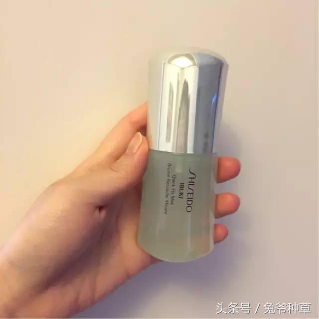 底妆跟定妆喷雾,底妆定妆喷雾