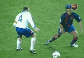 小罗魔鬼停球,小罗经典的五大瞬间