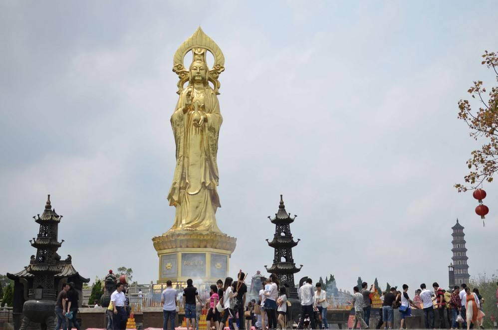 超强攻略广州长隆vs珠海长隆,长隆攻略最佳路线万圣节