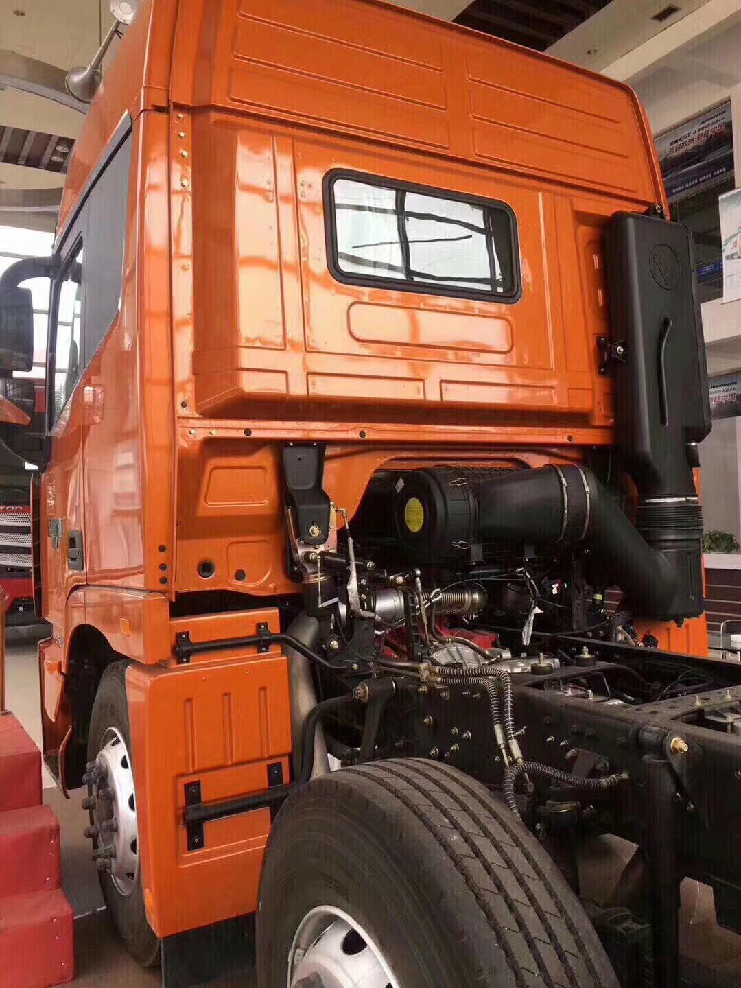 现在买9米6买后四还是后8,现在买9.6厢货行情怎么样