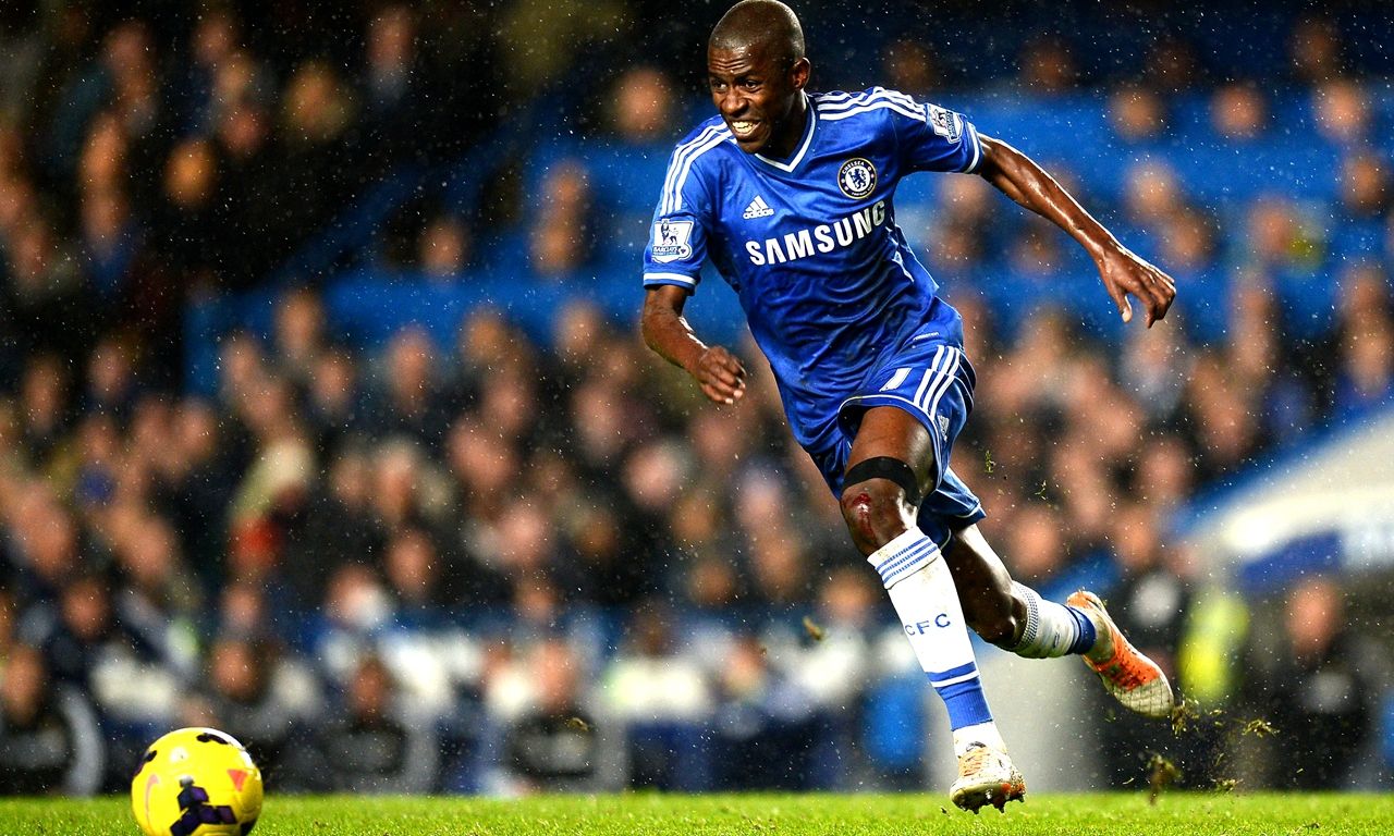 凭一己之力助球队保级，搬运工出身的他下赛季或重返欧洲