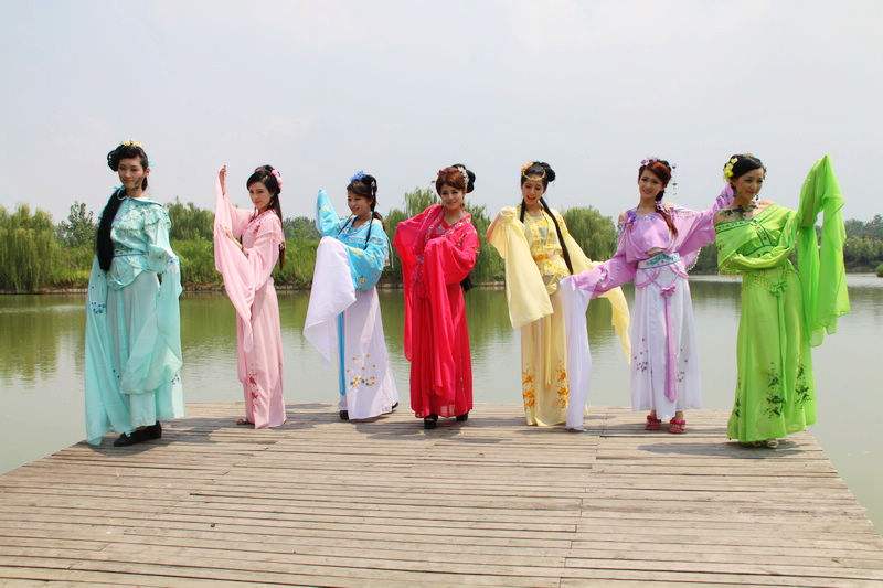 天仙配黄梅戏董永七仙女,黄梅戏董永与七仙女