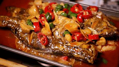 炖鱼汤尝起来醋多该怎么办,炖鱼汤咸了怎么补救