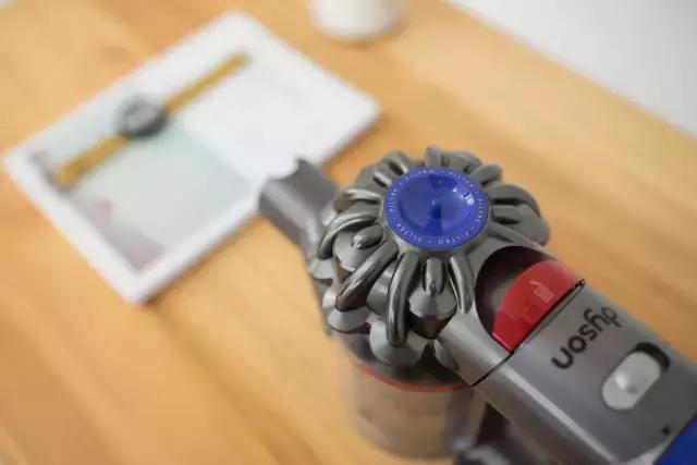 戴森v7f,戴森吸尘器v7fluffyextra