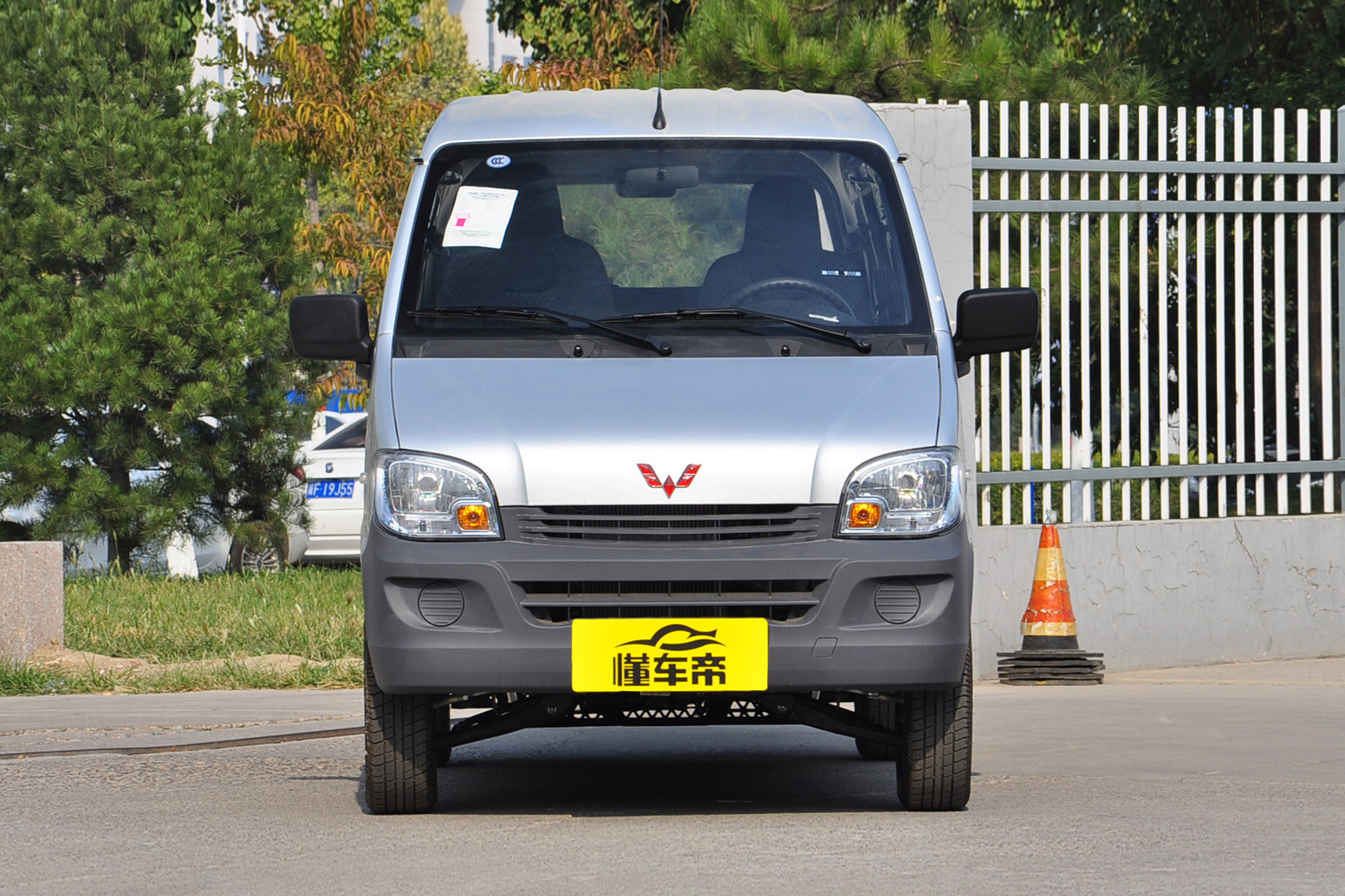 五菱之光便宜出售,五菱之光最便宜1000多