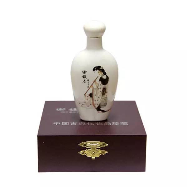 别只盯国际大牌了！这17款国产单品平价好用还能上天！