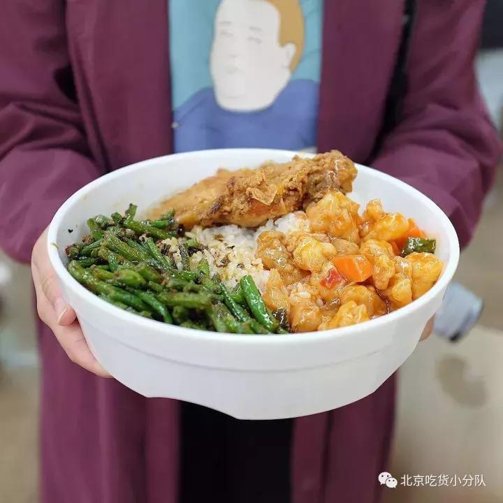 首经贸最大的食堂是什么,首都经贸大学第一食堂