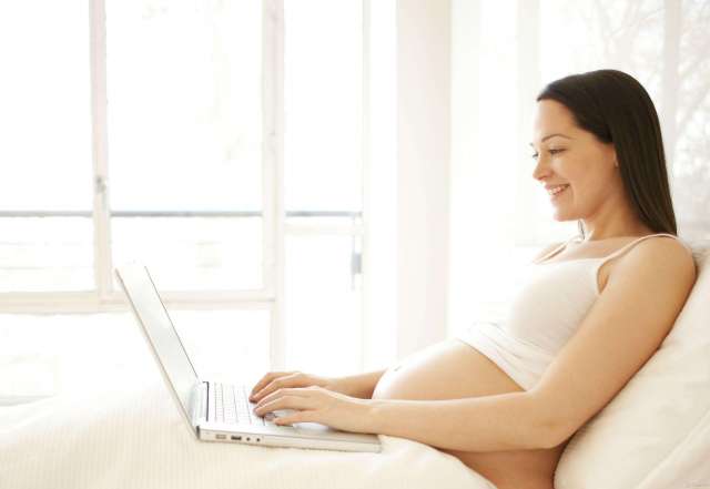 怀孕初期肚子疼便秘怎么办,怀孕初期出血肚子疼正常吗