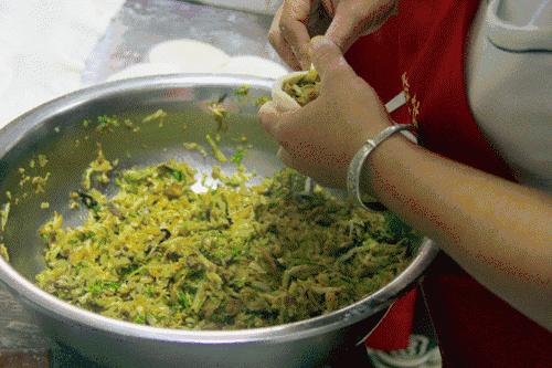 活久见！这年头，吃个烧饼居然也要代购了？