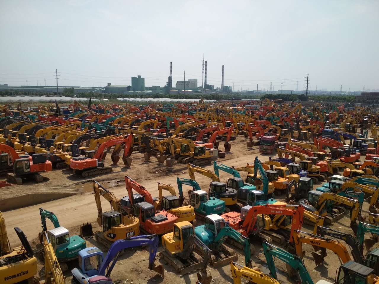 二手挖掘机还能发家致富吗,二手挖掘机一年能赚多少钱