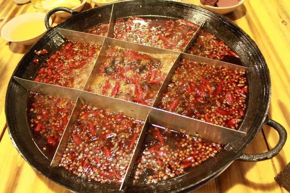 机票价格大跳水最低到0.7折啥情况,机票最低240元