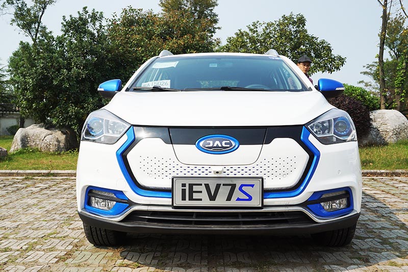 江淮电动车10万以内,江淮汽车新能源iev7s值不值得买