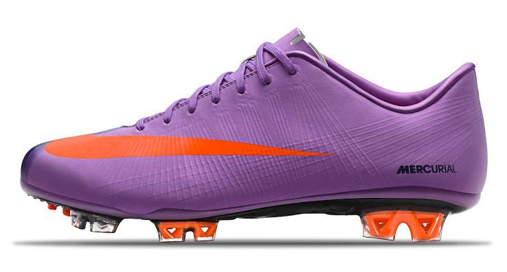 皇马球星成长史c罗,皇马时期的c罗球鞋