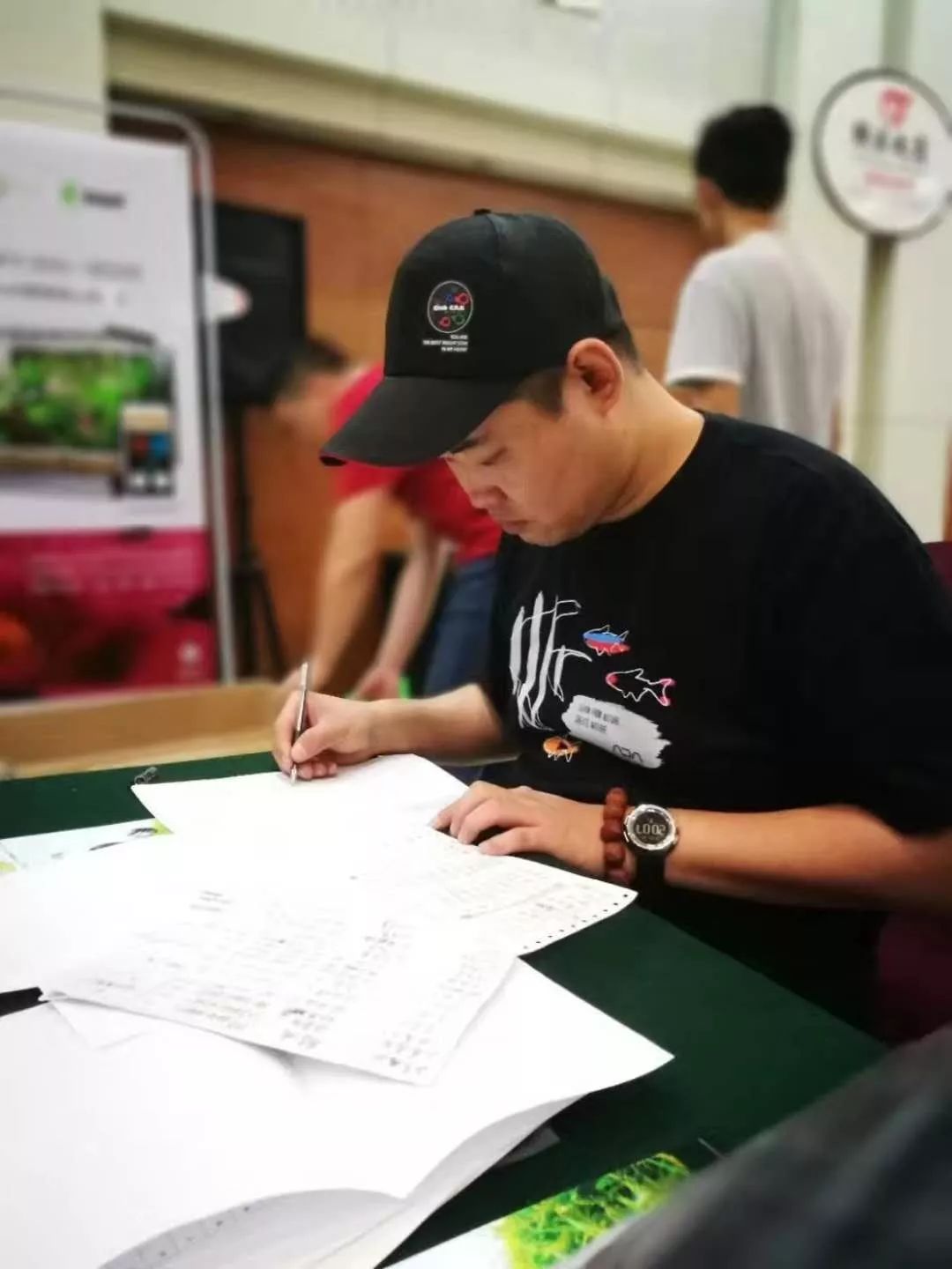 水草缸可以养龙鱼吗,震撼草缸