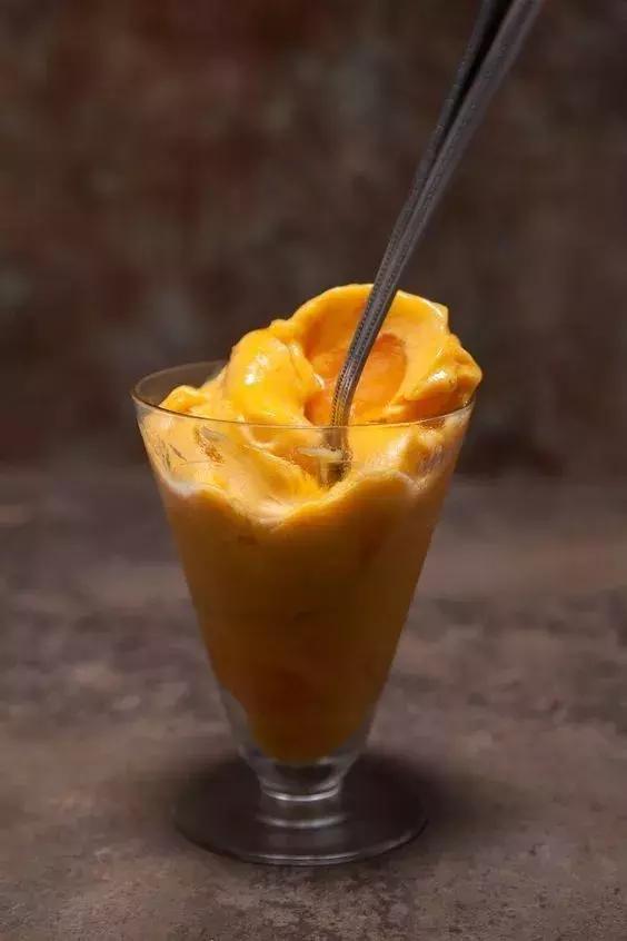 柿子能和酒一起用,柿子和酒间隔多少时间可以吃