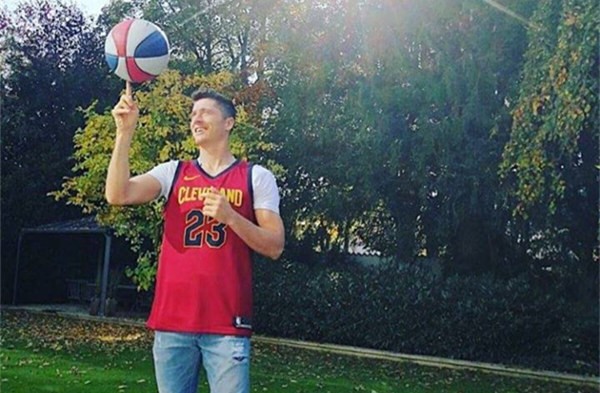 22-23赛季德甲最佳阵容,德甲最佳半程阵容