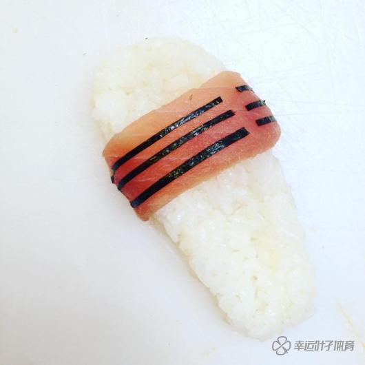 花式撸鞋?原来现在玩鞋都那么烧脑