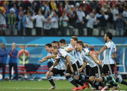 世界杯历史最佳进球马拉多纳,世界杯马拉多纳天使魔鬼