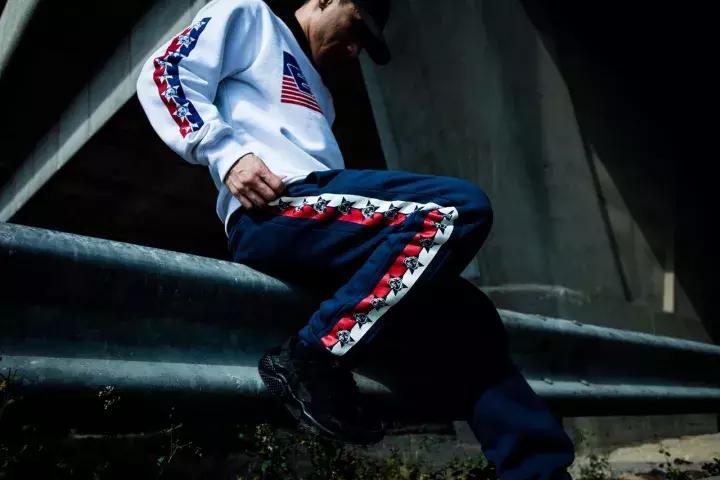 dunksb黑红鸽子,dunksb鸽子联名上脚效果