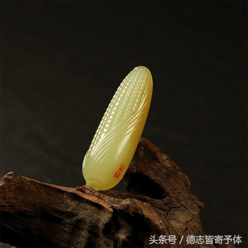 糖玉和沁料怎么区分,糖玉和黄沁的区别