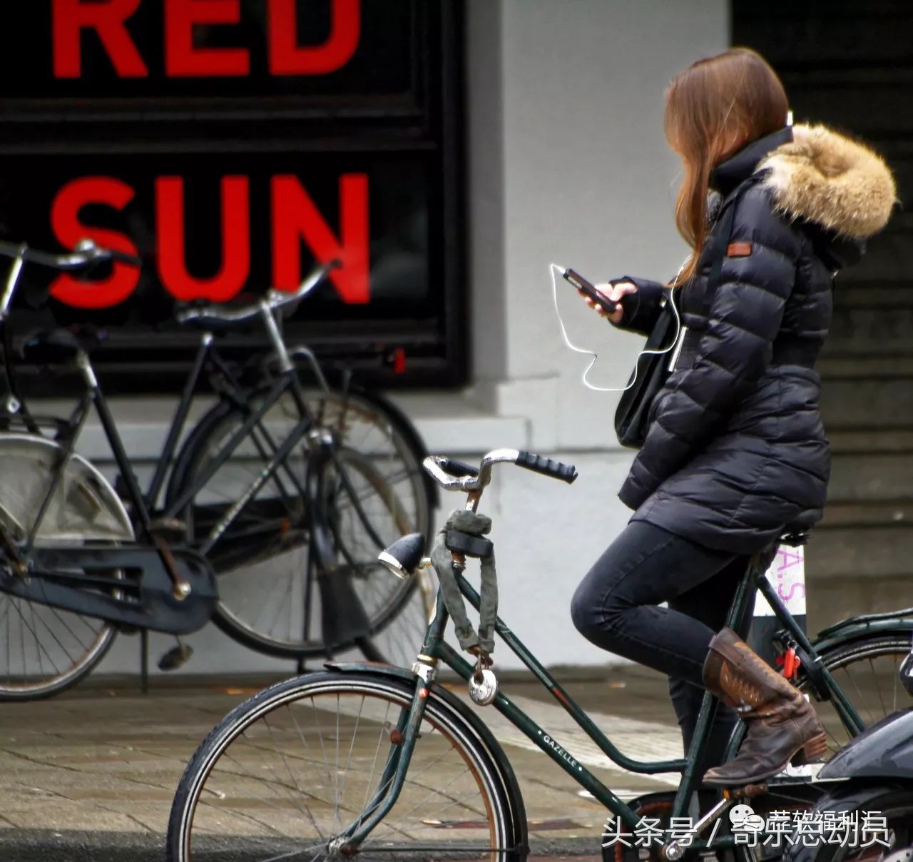 会哼歌但是不知道歌名的流行歌,哼歌用手机怎么知道歌名
