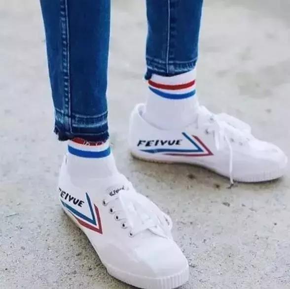 好看的国货小白鞋夏天推荐,好看又舒服的小白鞋秒杀