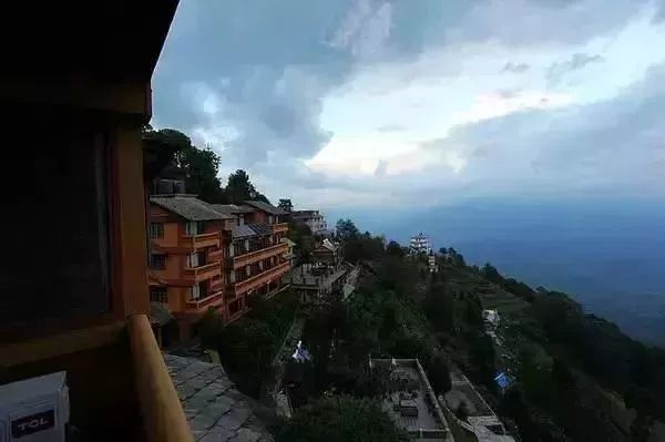 成都的玩法,成都天府广场拍照姿势