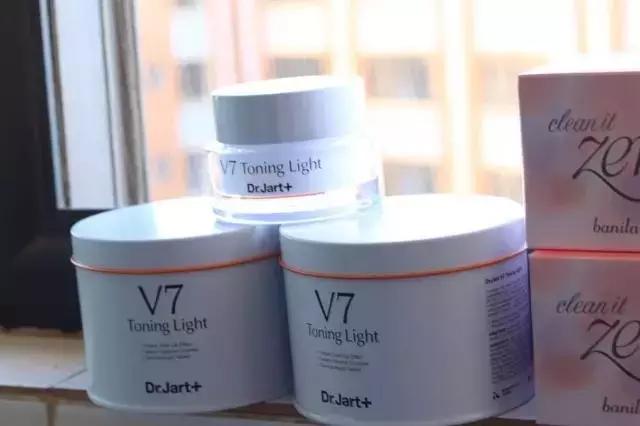 全网爆火的素颜霜,韩国当年超火的素颜霜