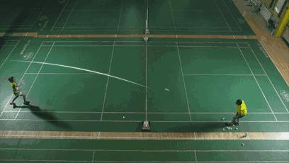 羽毛球如何应对恶心的吊球单打,羽毛球吊球连贯步法