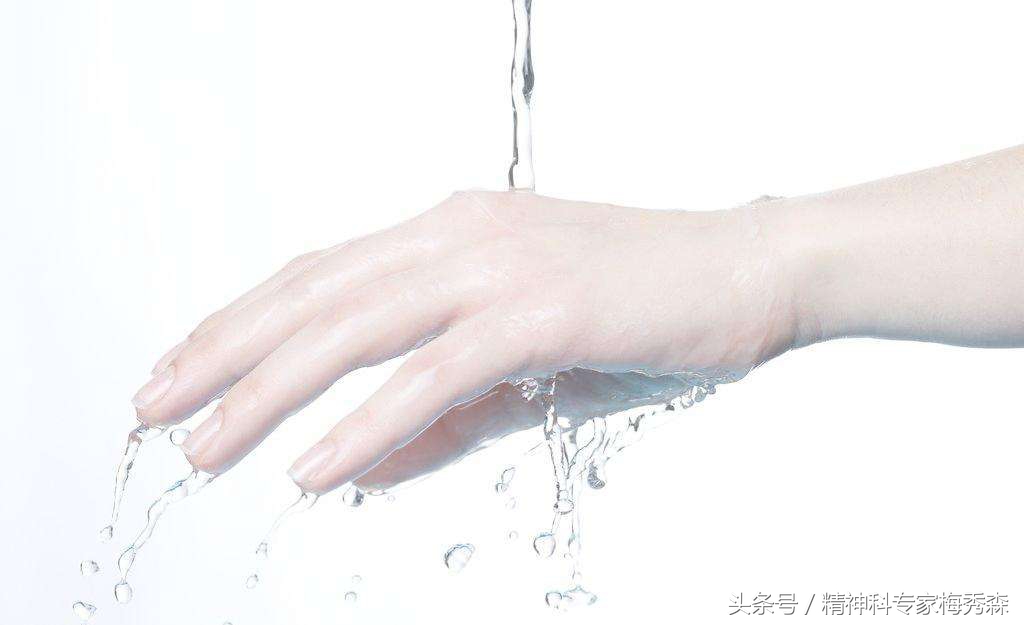 溜冰溜到马路上很危险,溜冰危险动作