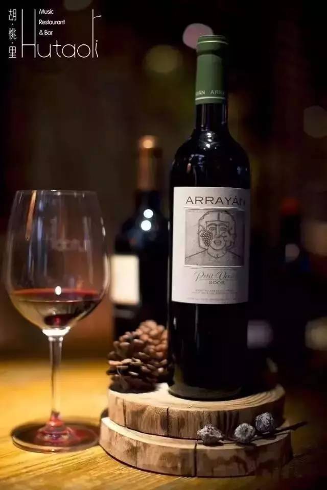 与对的人，喝好的酒（告诉你鄂尔多斯最美的灵魂酒馆在哪里）