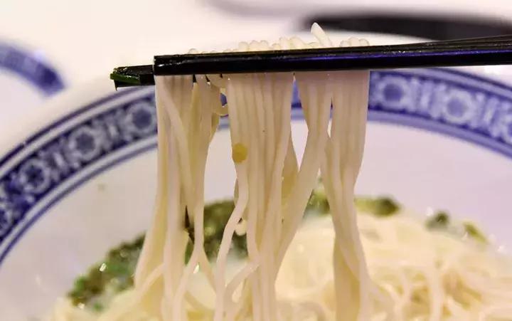 上海滩最好吃的一碗黄鱼面,居然在……丰庄?