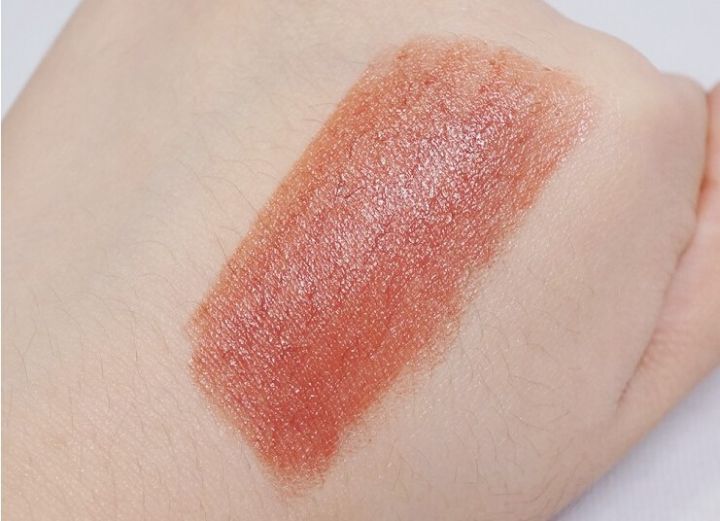 今年秋冬最显白的口红种草必备,秋冬显白口红色号推荐