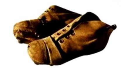 哪种足球鞋穿得最舒服,正确穿的足球鞋