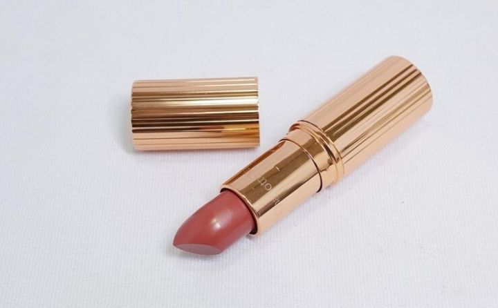 今年秋冬最显白的口红种草必备,秋冬显白口红色号推荐