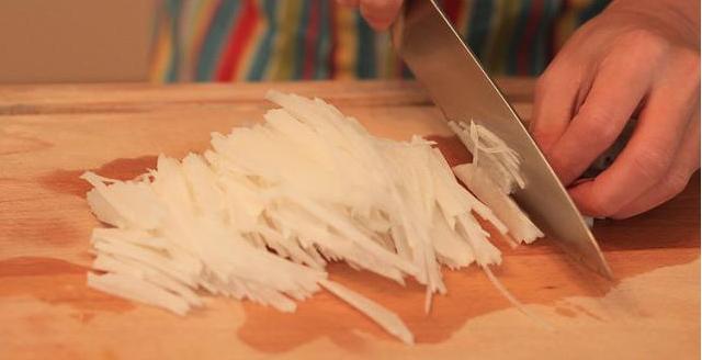 萝卜丝饼非油炸,油炸萝卜丝饼做法烤箱