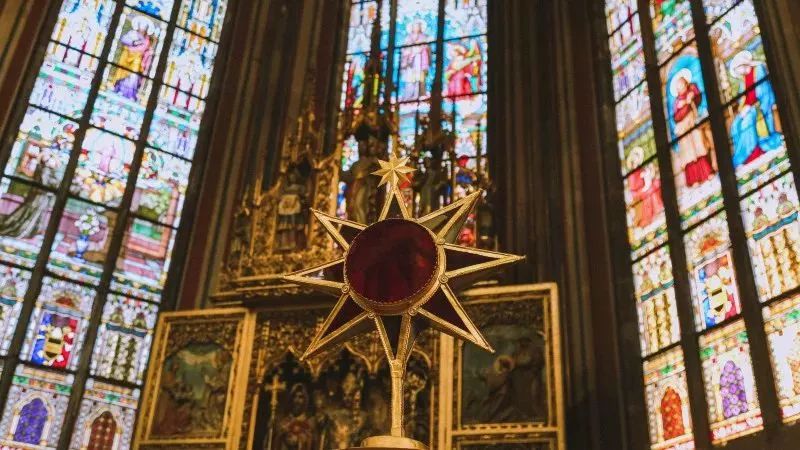 去欧洲旅游必须先去亚洲么,欧洲之行捷克