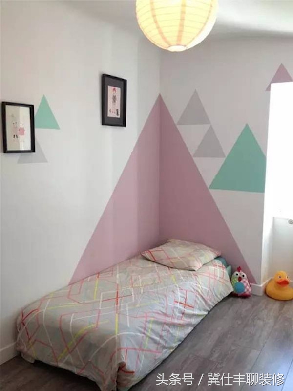 如何用最少的钱装修客厅,如何用最少的钱做最划算的装修