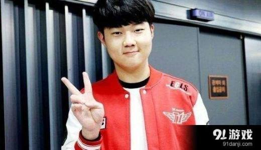 lol上单瑞文细节,lol早期直播上单锐雯