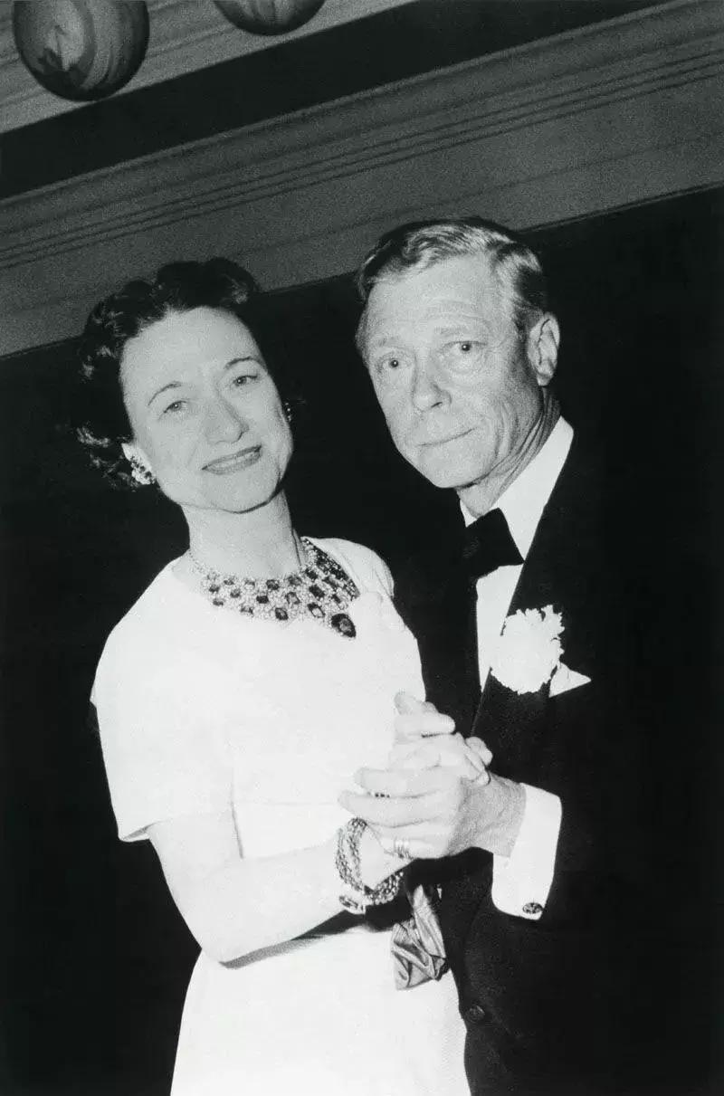 YLYKLife｜大品牌背后的小故事「Cartier」