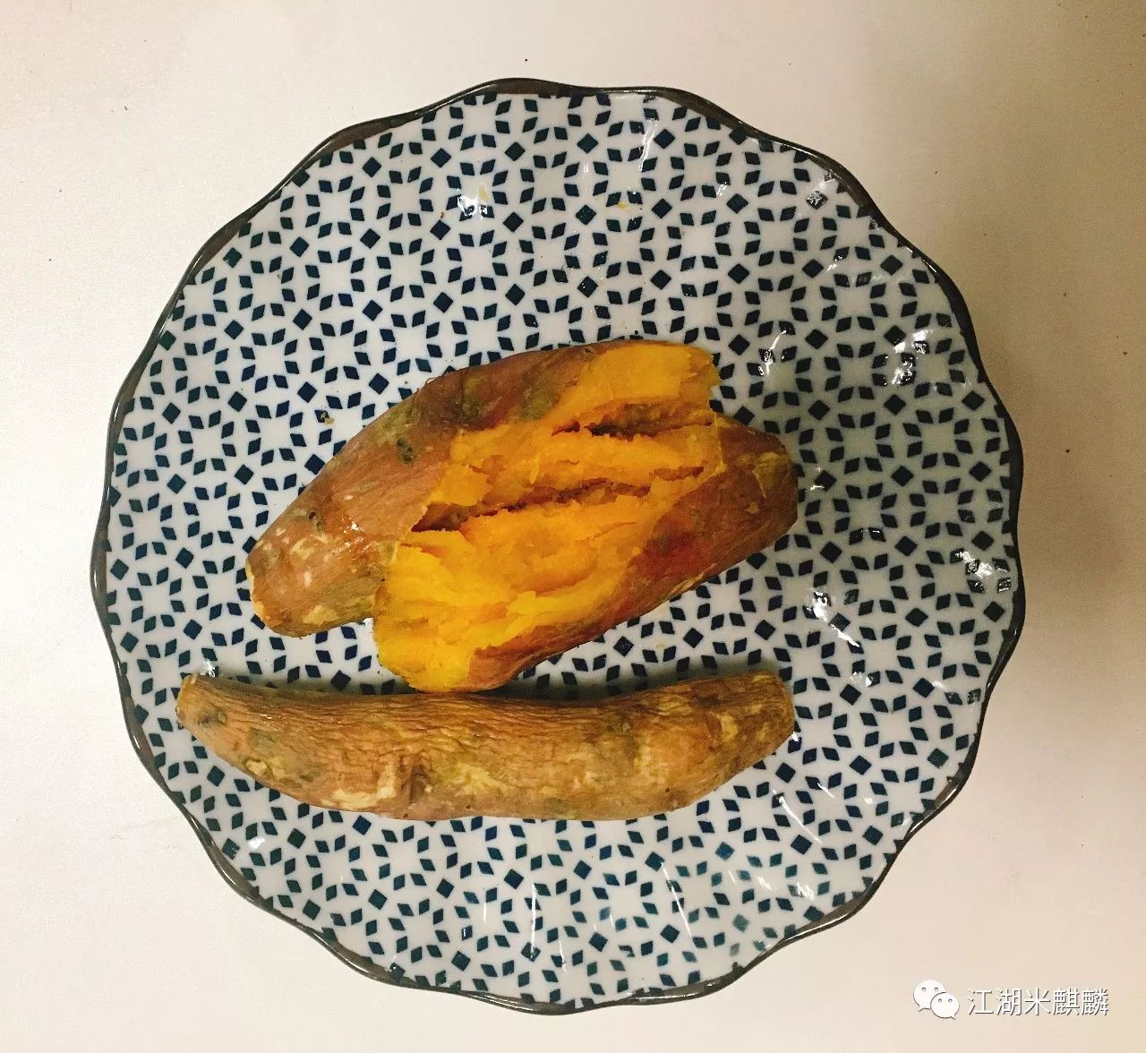 老字号烤红薯店,获嘉京城烤红薯